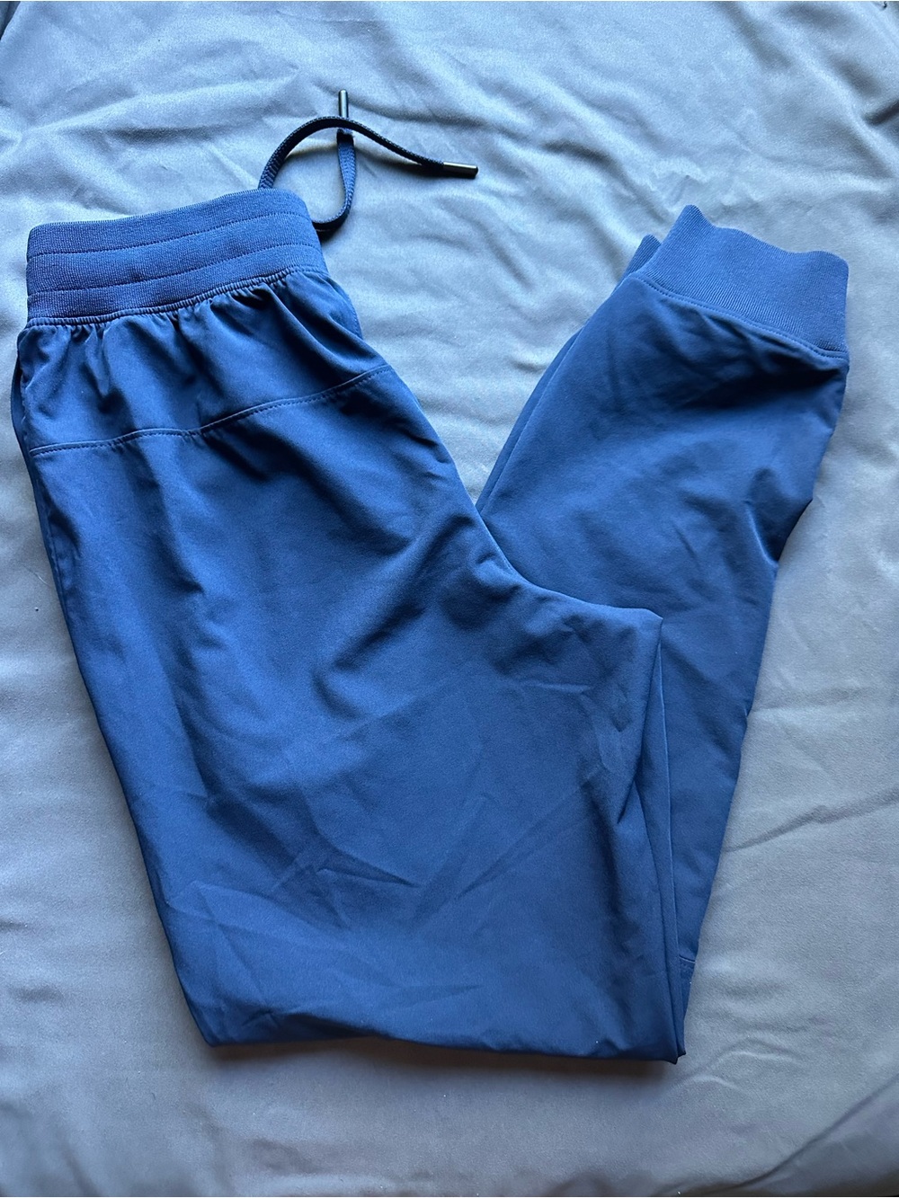Under Armour Navy Blue Men's Joggers - Drawstring Waist